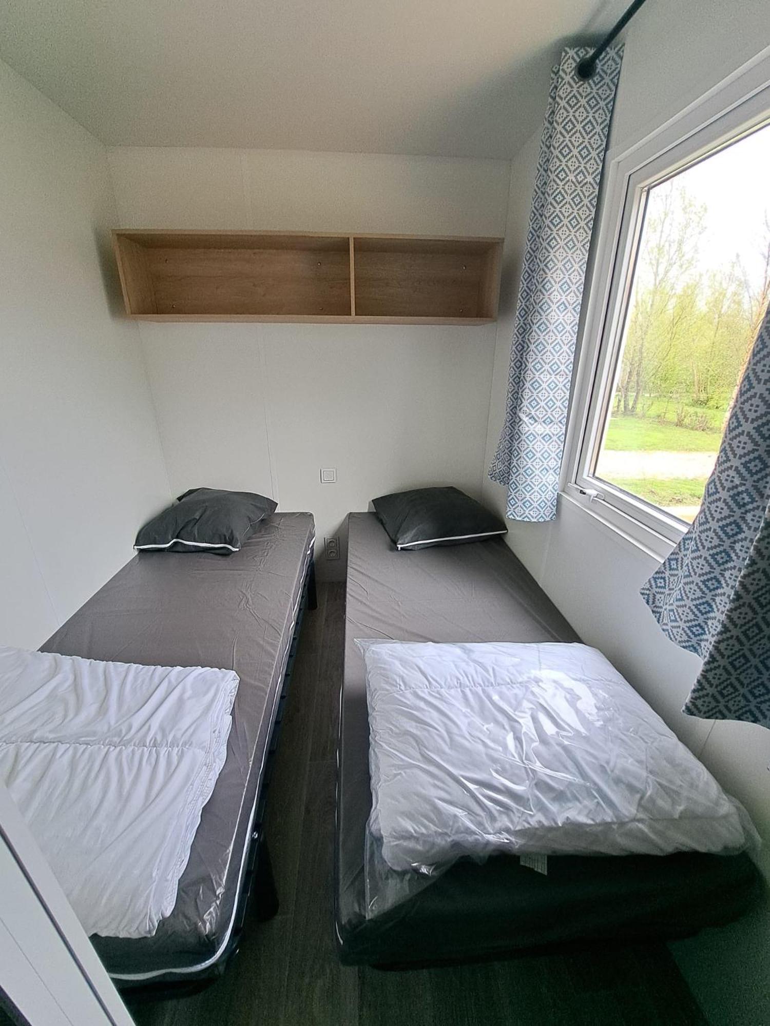 Camping Sainte Mere Eglise Exterior photo